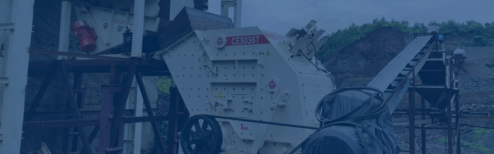 3 Stage Crushing, Screening Plant (Jaw, Cone, HSI)